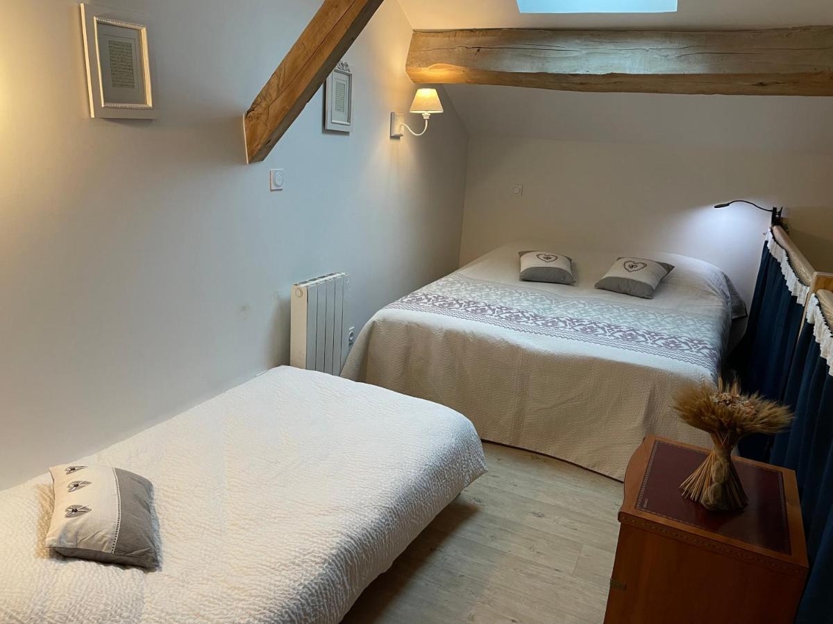 Le Clos Du Jardin Beynost Bagian luar foto