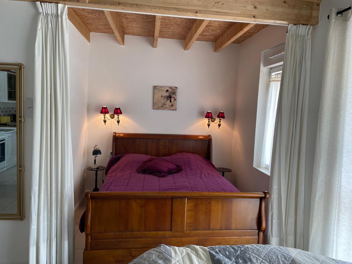 Le Clos Du Jardin Beynost Bagian luar foto